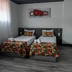 Residencial Kuarenta&um Guest house 3*