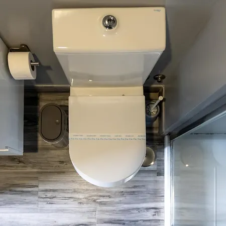 Residencial Kuarenta&um