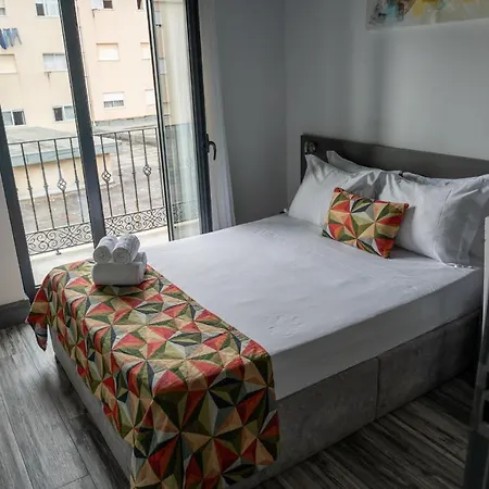 Residencial Kuarenta&um Barcelos