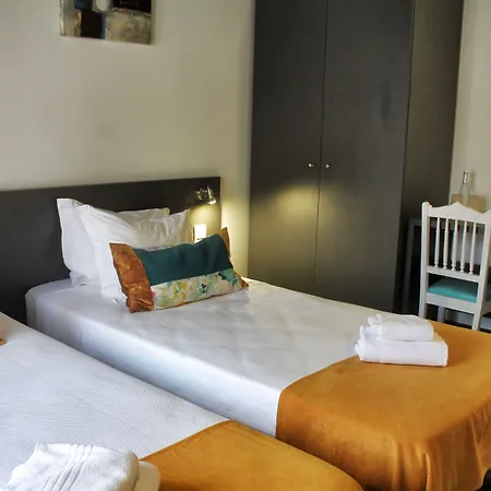 Pensionat Residencial Kuarenta&um 3*
