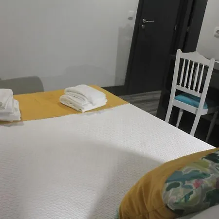 Residencial Kuarenta&um Barcelos