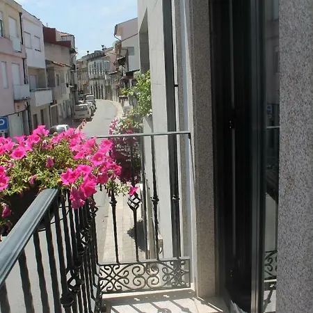 Residencial Kuarenta&um Barcelos