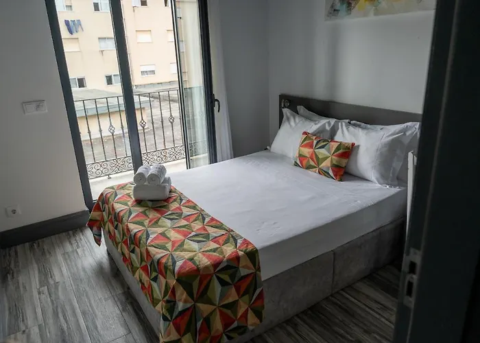 Residencial Kuarenta&um Barcelos