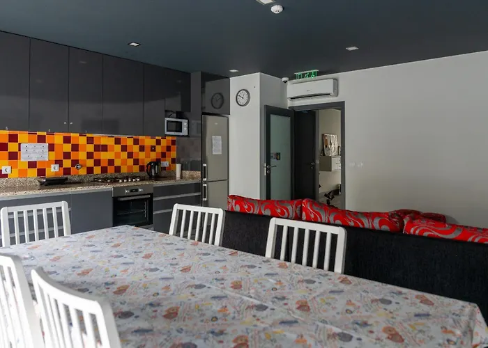 Residencial Kuarenta&um 3* Barcelos