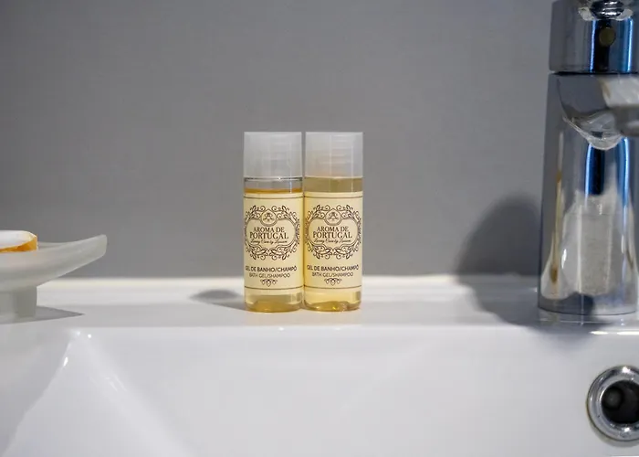 Residencial Kuarenta&um 3*