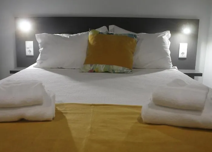 Residencial Kuarenta&um 3* Barcelos